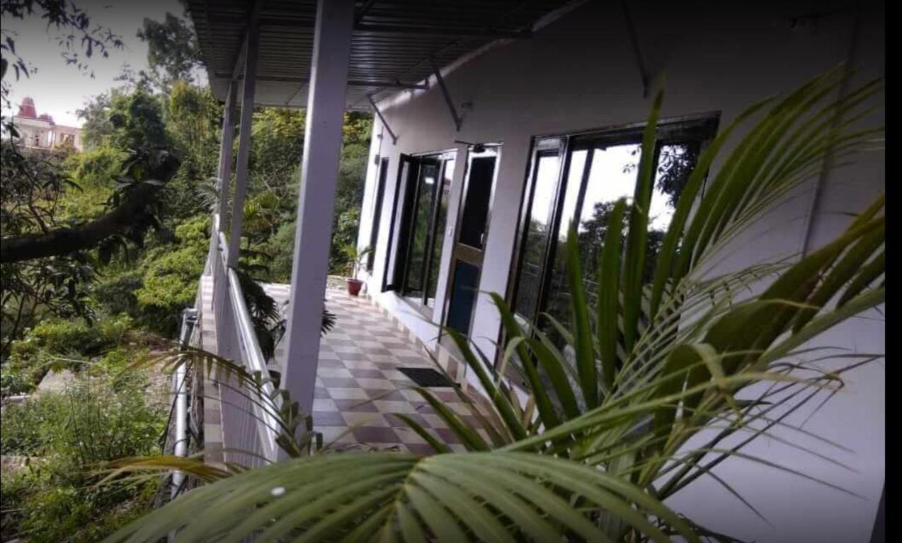 Nazara Home Stay Kasauli Eksteriør billede